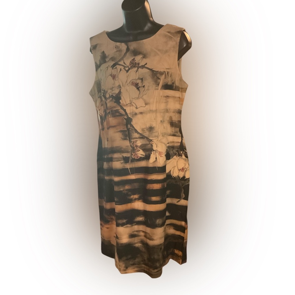 Connected Apparel Brown and Black Sheath Dress Sleeveless Crew Neck